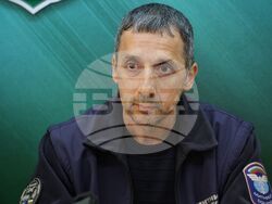Бургас - контрабанда - цигари - брифинг - Стефан Кличанов