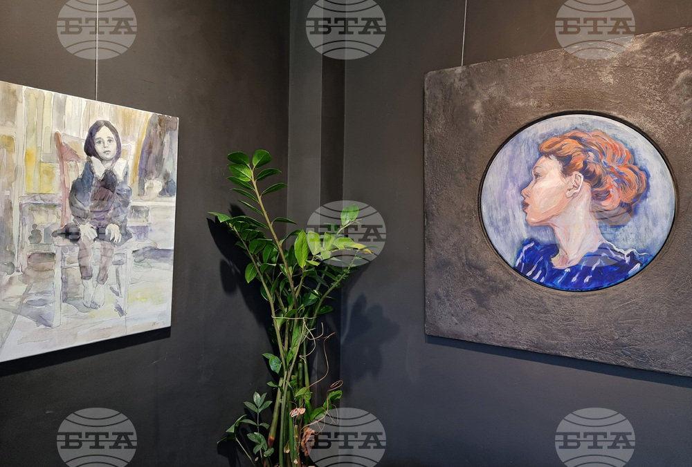 Варна - Силвия Богоева - изложба „Присъствие“