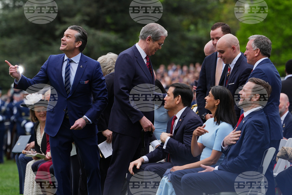 APTOPIX US Britain Royal Visit Trump