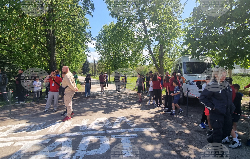 Търговище - пролетен лекоатлетически крос - надпревара за ученици