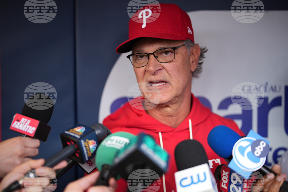 Giants Phillies Baseball