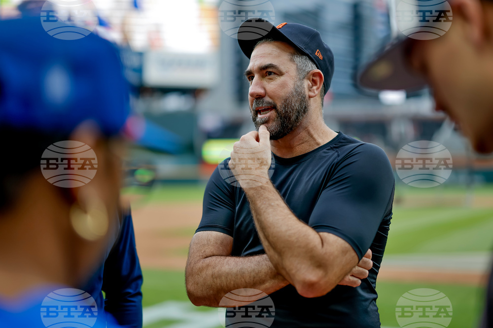 Tigers Braves Baseball
