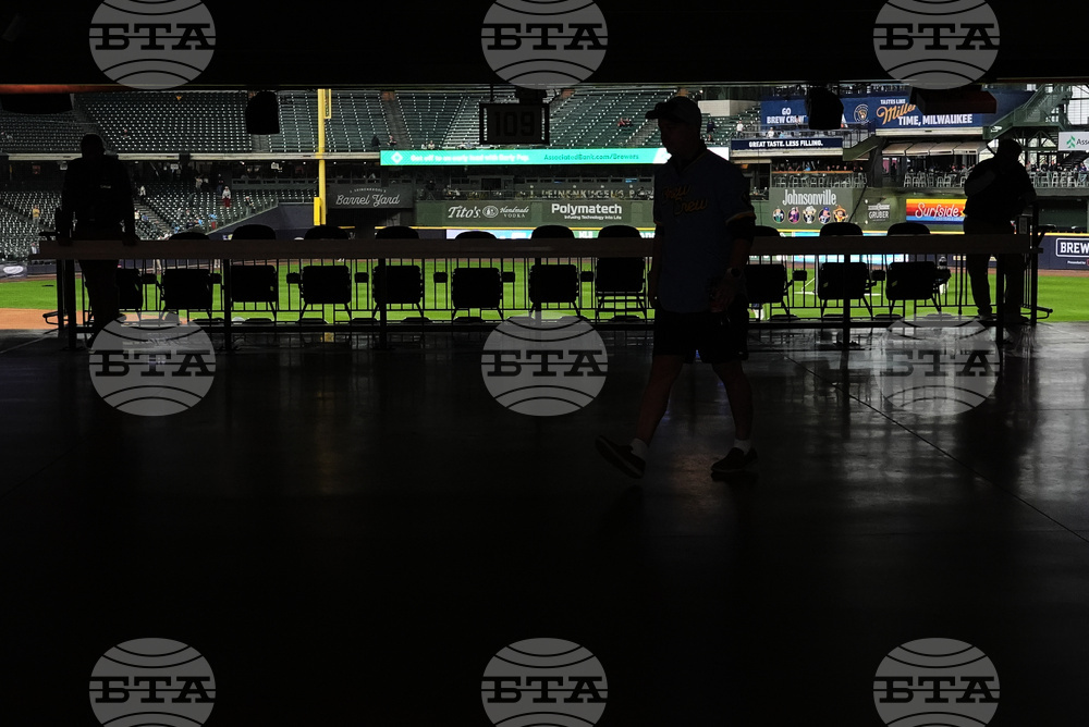 Diamondbacks Brewers Baseball