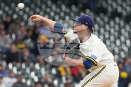 Diamondbacks Brewers Baseball