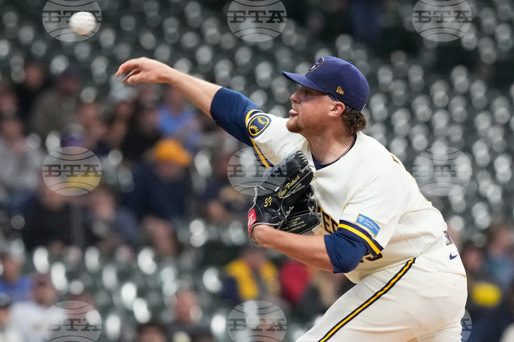 Diamondbacks Brewers Baseball