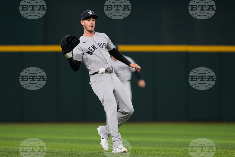 Yankees Rangers Baseball