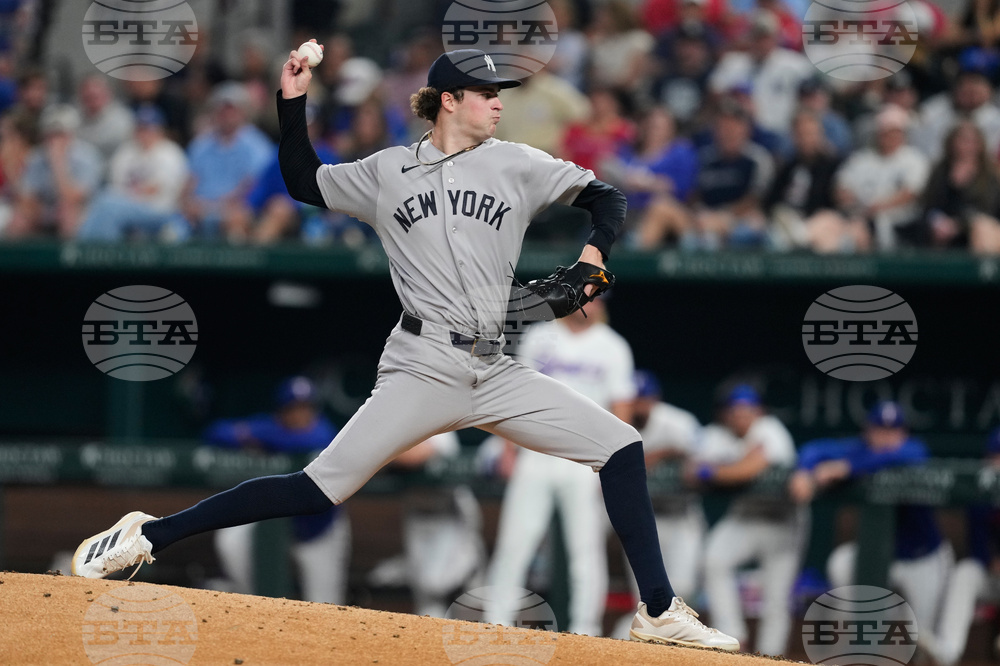 Yankees Rangers Baseball