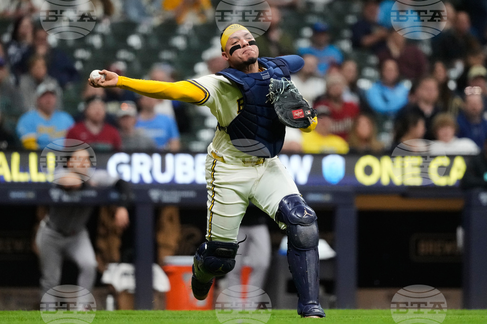 Diamondbacks Brewers Baseball