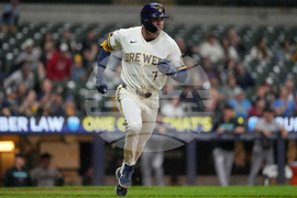 Diamondbacks Brewers Baseball