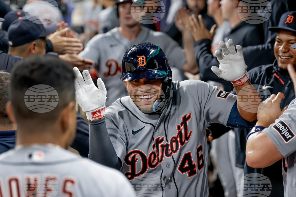 Tigers Braves Baseball