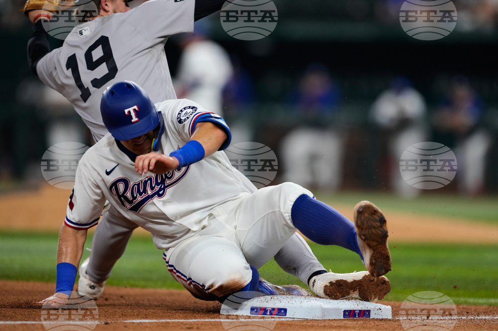 Yankees Rangers Baseball