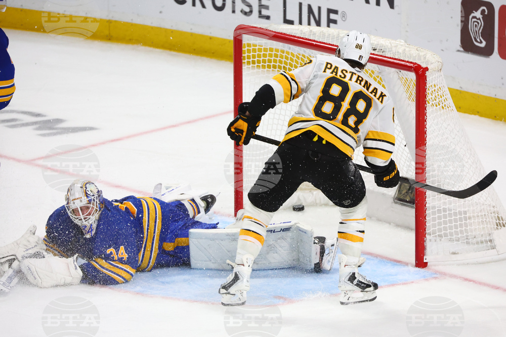 Bruins Sabres Hockey