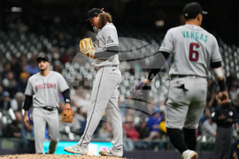 Diamondbacks Brewers Baseball