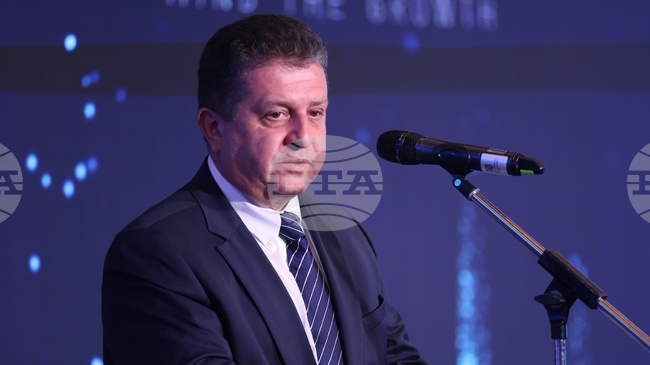 Въвеждането на еврото отвори нови възможности за българския капиталов пазар, заяви председателят на КФН Васил Големански 