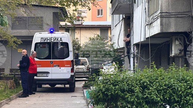 Загиналият в Пловдив алпинист не е паднал от фасадата на сградата; след сигнал, че му е прилошало, е свален от пожарникари, съобщиха от Инспекцията по труда 