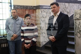 Столична библиотека - изложба „И в няколко дена тайно и полека народът порасте на няколко века!“ - откриване