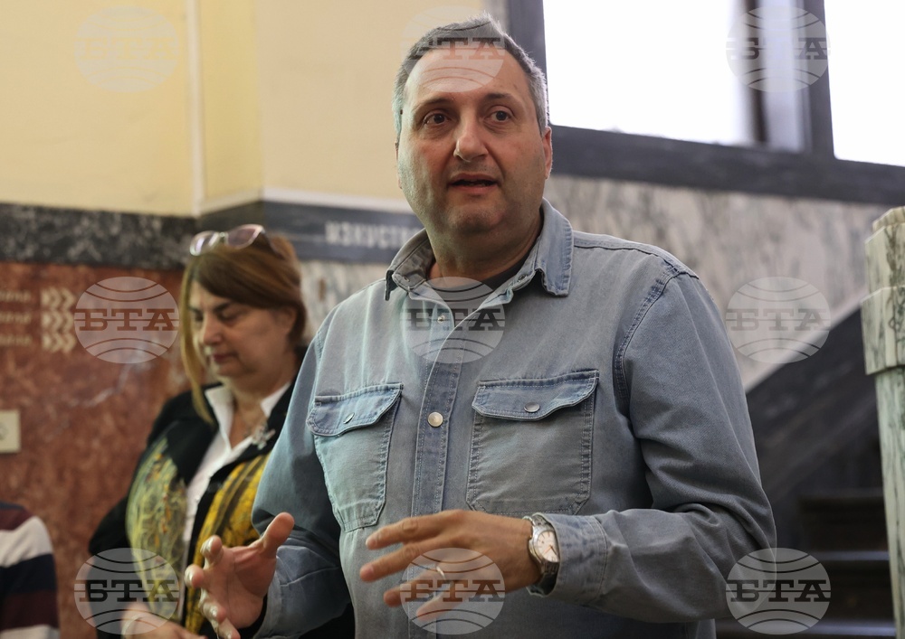 Столична библиотека - изложба „И в няколко дена тайно и полека народът порасте на няколко века!“ - откриване