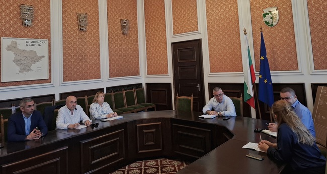 В община Сливен се планира ремонт на двата центъра за доболнична помощ и 16 здравни служби