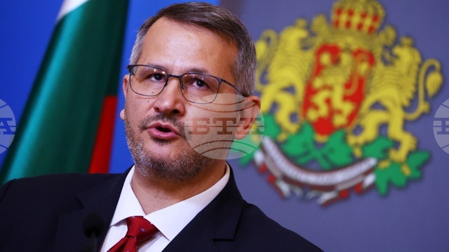 Няма проблем с язовира на Пампорово след свлачището в района, каза Иван Христанов
