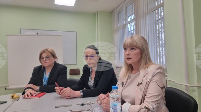 Близо 400 дози от ваксината срещу човешки папилома вирус са поставени от началото на годината в област Стара Загора, съобщиха от РЗИ