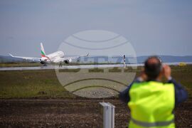 Бургас - летище - откриване на обновена писта