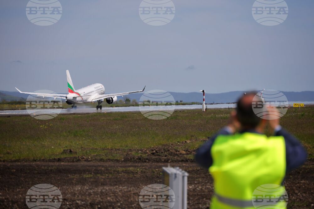 Бургас - летище - откриване на обновена писта