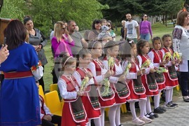 Село Мосомище - Детска градина „Пролет“ - концерт