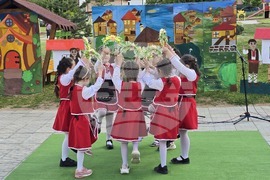 Село Мосомище - Детска градина „Пролет“ - концерт
