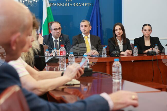 Министерство на здравеопазването - Наредба за придобиване на специалност в системата на здравеопазването - промени