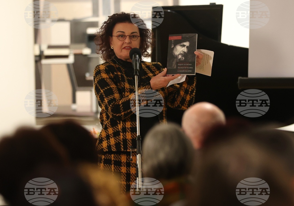 Софийска градска художествена галерия - Никола Гюзелев - монография