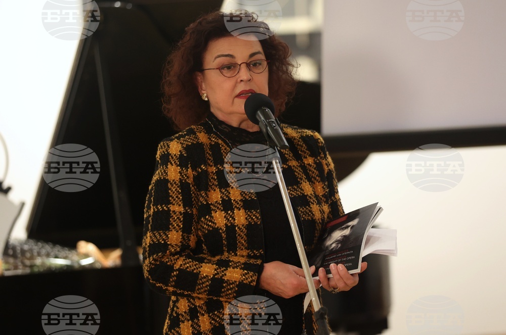 Софийска градска художествена галерия - Никола Гюзелев - монография