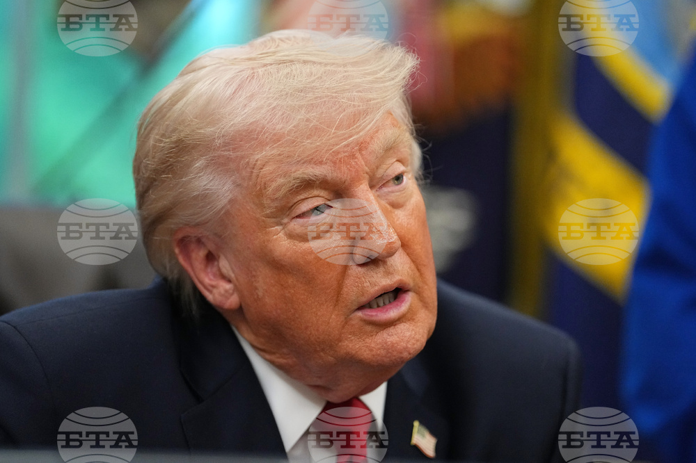 Trump NASA Artemis Moonshot