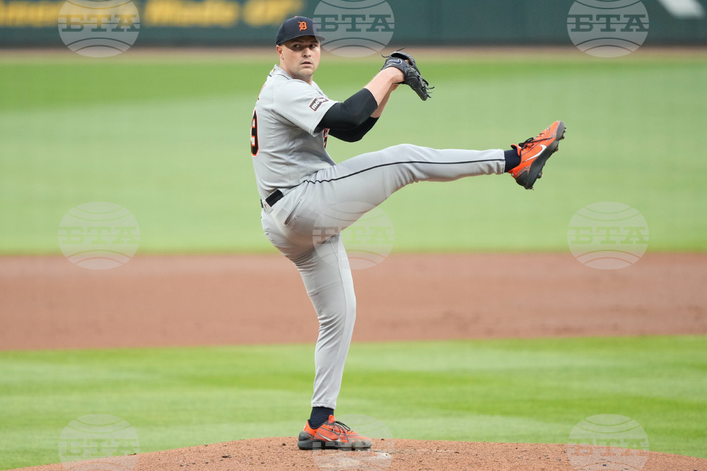 Tigers Braves Baseball
