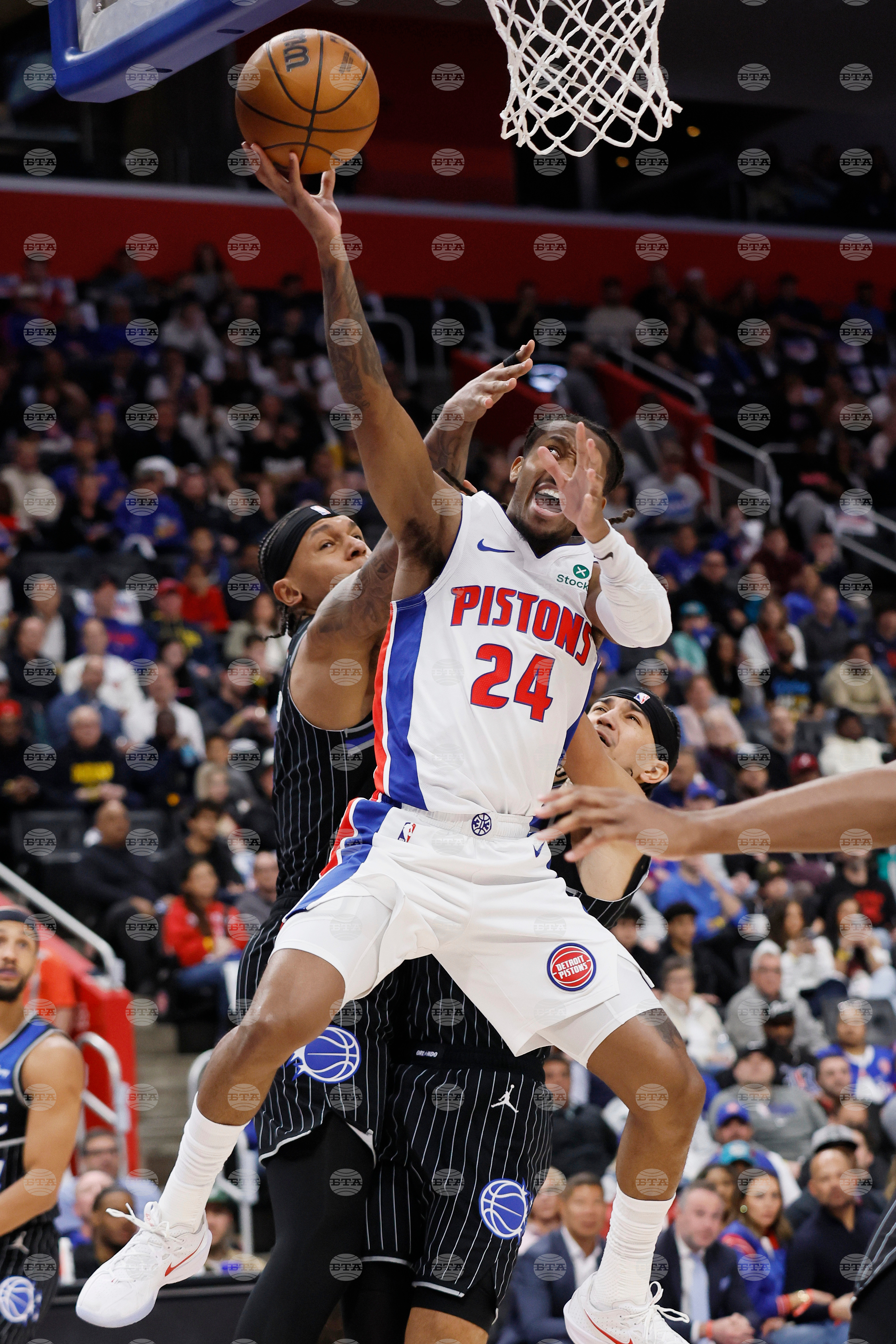 Magic Pistons Basketball