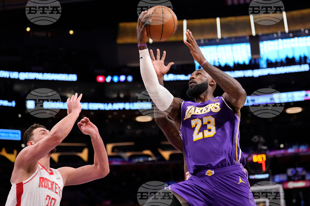 Rockets Lakers Basketball