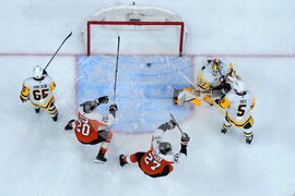 APTOPIX Penguins Flyers Hockey