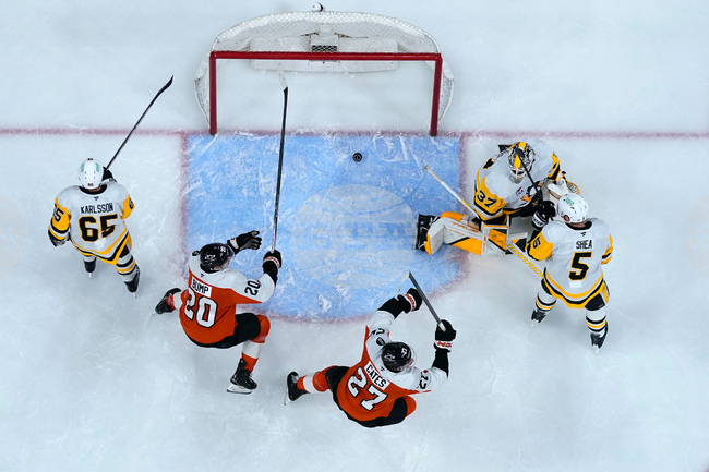 APTOPIX Penguins Flyers Hockey
