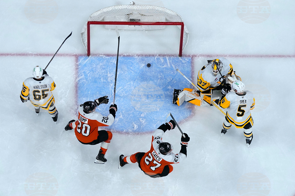 APTOPIX Penguins Flyers Hockey