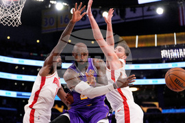 Rockets Lakers Basketball