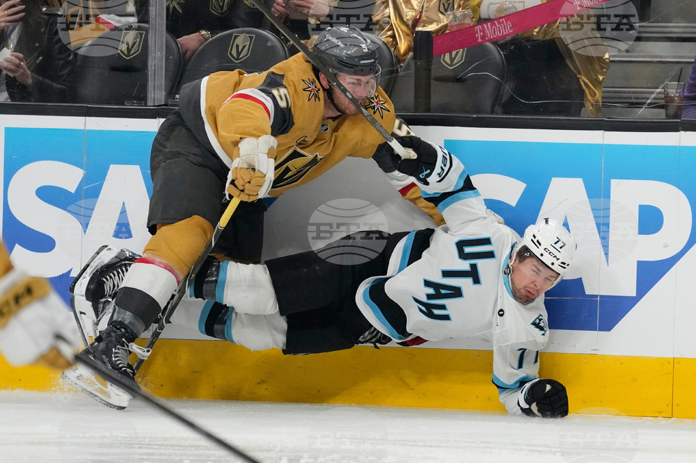 Mammoth Golden Knights Hockey