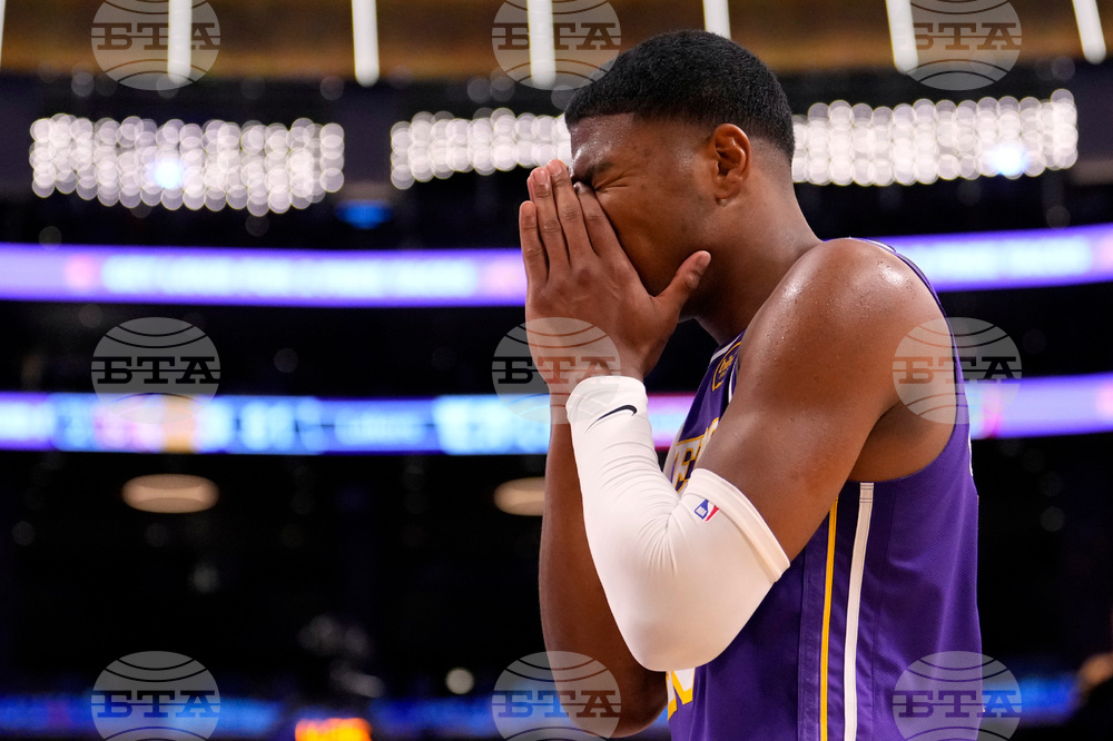 Rockets Lakers Basketball