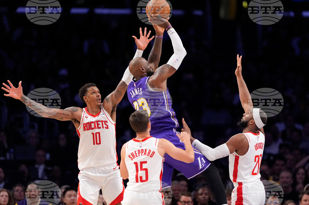 Rockets Lakers Basketball