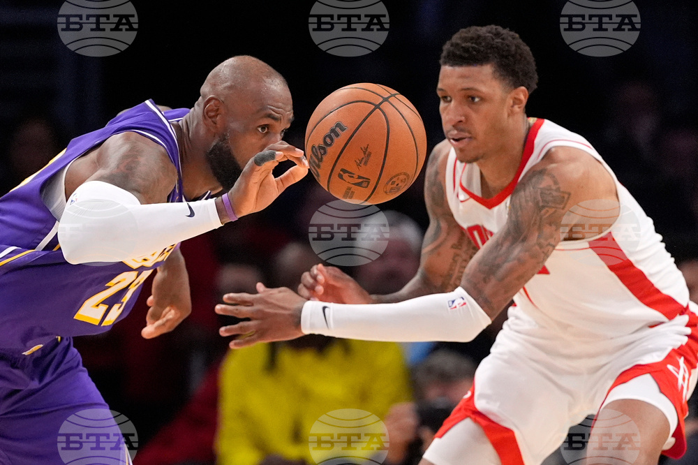 Rockets Lakers Basketball