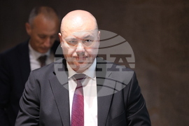 52-ро на Народно събрание - депутати - пристигане