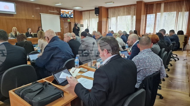 Общинският съвет в Шумен реши да се проведат обществени поръчки при неосигурено финансиране за обекти