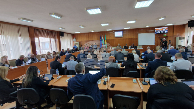 Общинският съвет в Шумен одобри програма за закрила на детето за 2026 г. и отчет за изпълнението на дейностите в програмата за 2025 г. 