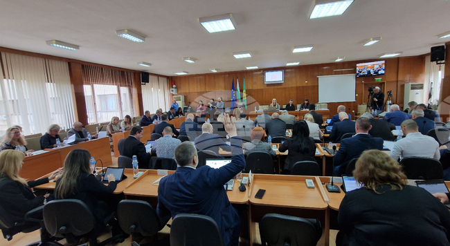 Общинският съвет в Шумен одобри програма за закрила на детето за 2026 г. и отчет за изпълнението на дейностите в програмата за 2025 г. 