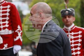 Народно събрание - тържествено заседание - депутати - пристигане