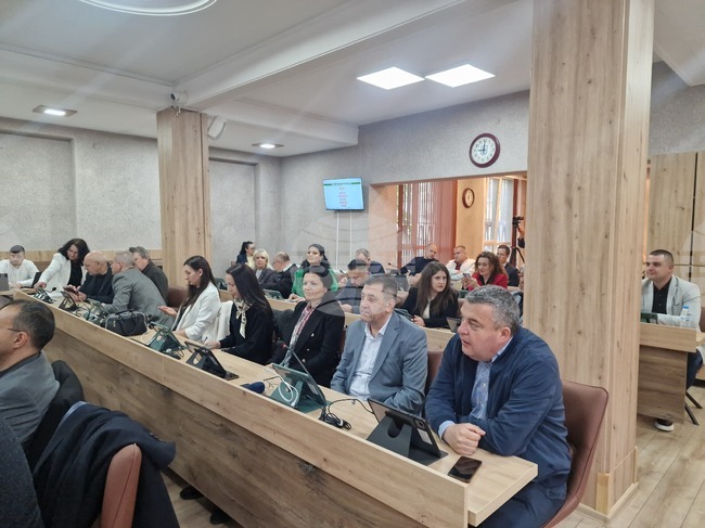 Общинският съвет в Търговище откри процедура за определяне на съдебни заседатели за Окръжния съд