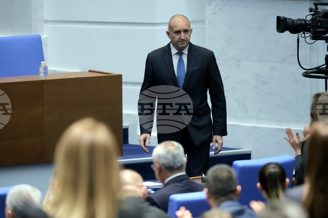 Кралят на Йордания Абдула Втори поздрави Румен Радев за победата на „Прогресивна България“ на парламентарните избори 
